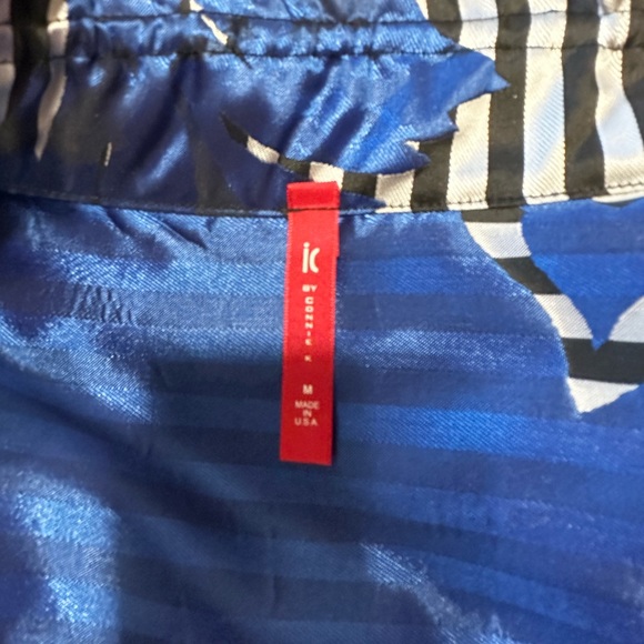 Beautiful IC tunic Perfect for Easter - Picture 4 of 5